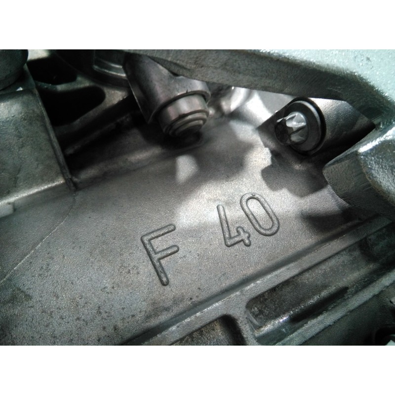 Recambio de caja cambios para opel insignia berlina cosmo referencia OEM IAM F40  M1-A3-85
