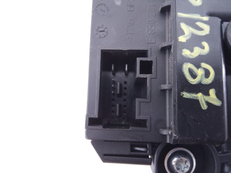 Recambio de elevalunas delantero derecho para volkswagen polo (6r1) sport by r-line referencia OEM IAM 6R0959802AD  E1-A5-40-1