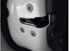 CERRADURA PUERTA TRASERA IZQUIERDA 