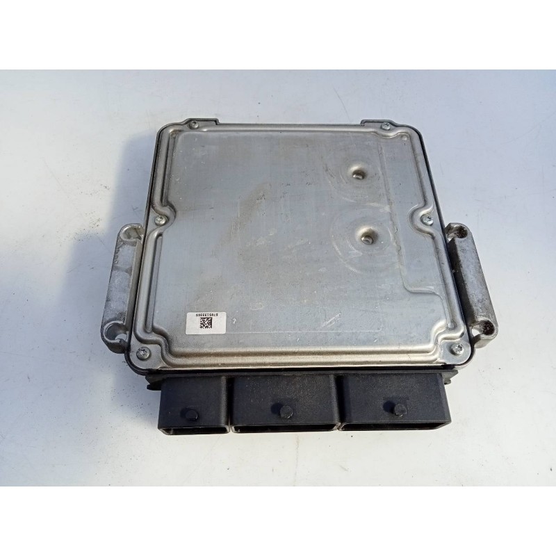Recambio de centralita motor uce para renault clio iv dynamique referencia OEM IAM 237102747R 0281019148 E2-A1-40-1