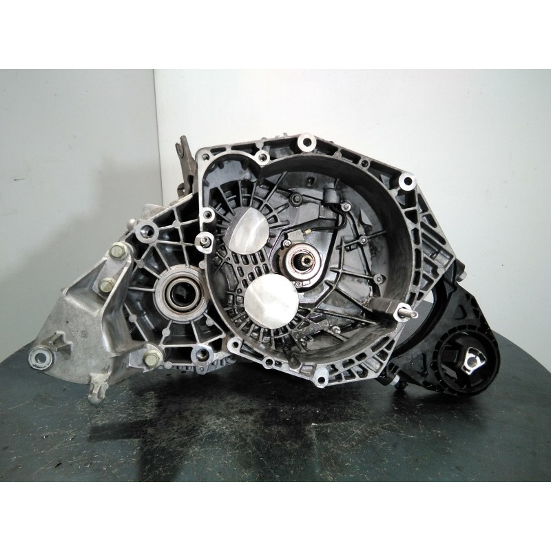 Recambio de caja cambios para opel insignia berlina cosmo referencia OEM IAM F40  M1-A3-85