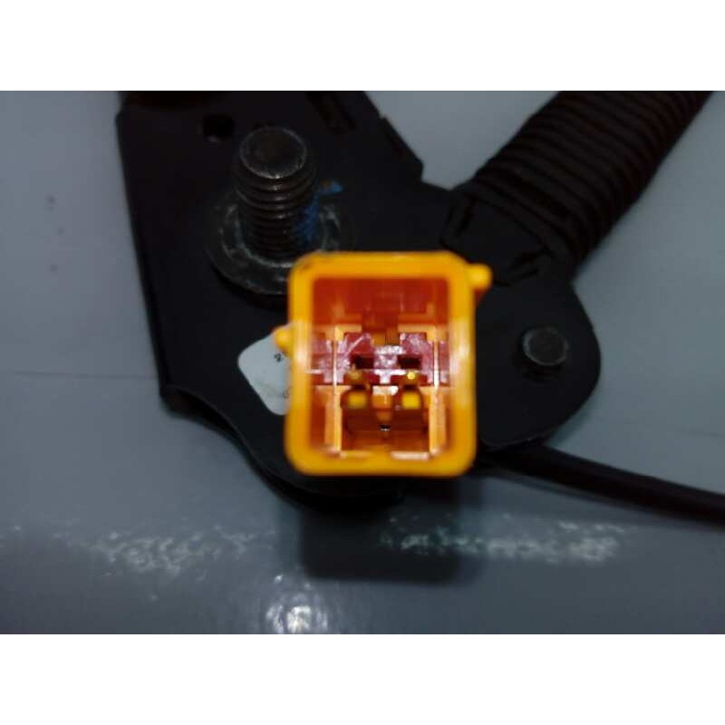 Recambio de cinturon seguridad delantero izquierdo para ford fiesta (cbk) referencia OEM IAM   E2-B3-61-2
