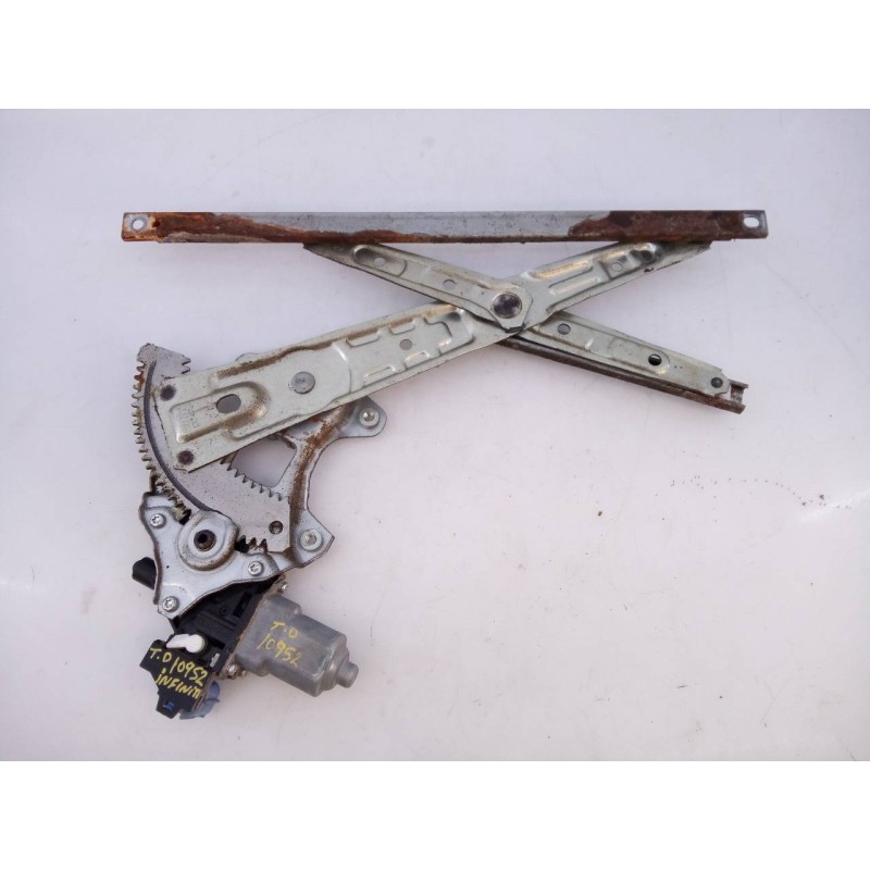 Recambio de elevalunas trasero derecho para infiniti fx fx30d s referencia OEM IAM 827301BN0A  E2-A4-55-1