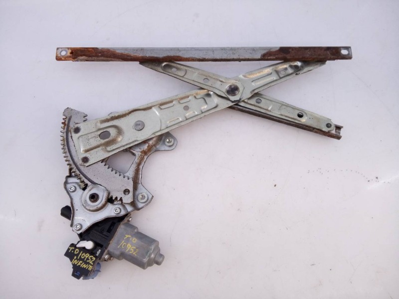 Recambio de elevalunas trasero derecho para infiniti fx fx30d s referencia OEM IAM 827301BN0A  E2-A4-55-1