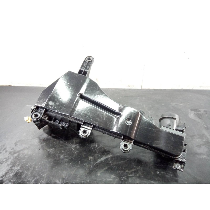 Recambio de filtro aire para infiniti fx fx30d s referencia OEM IAM   P2-B3-2