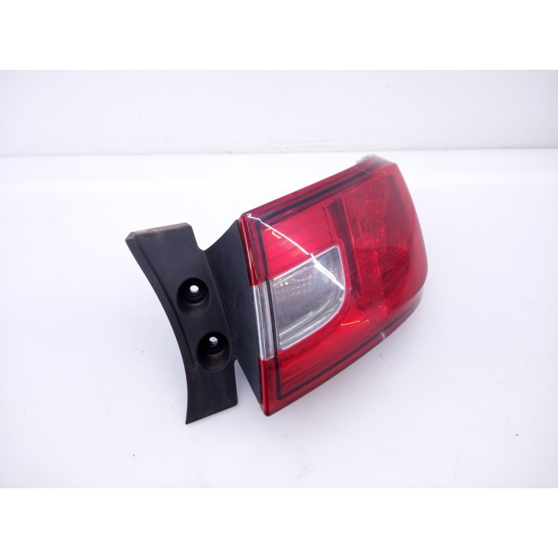 Recambio de piloto trasero derecho para renault clio iv dynamique referencia OEM IAM 26550631R  E1-A1-31-2