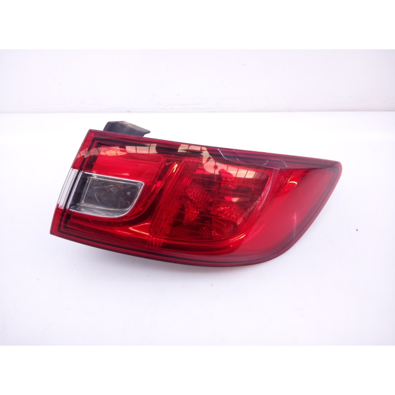 Recambio de piloto trasero derecho para renault clio iv dynamique referencia OEM IAM 26550631R  E1-A1-31-2