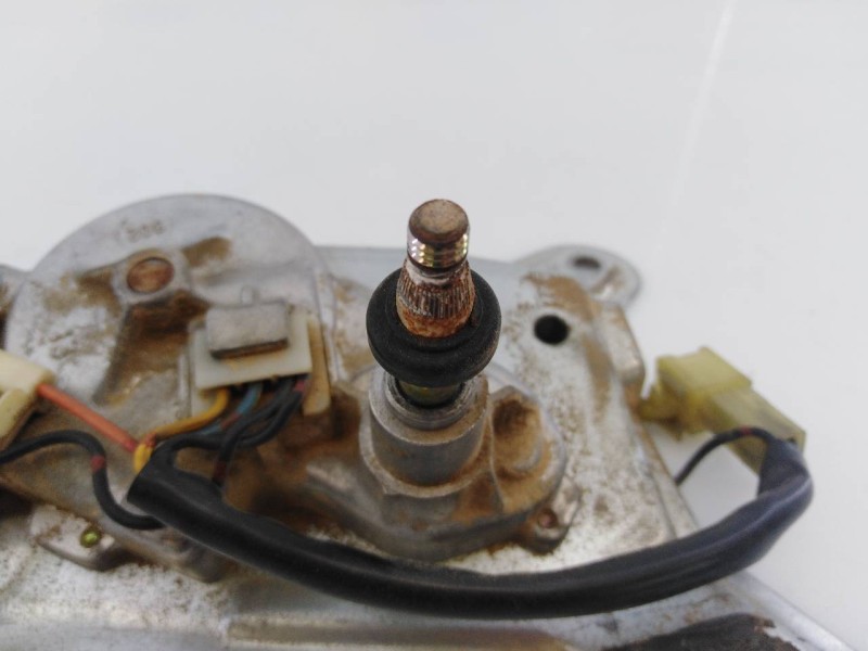 Recambio de motor limpia trasero para suzuki grand vitara 5 puertas sq (ft) 2.0 td referencia OEM IAM 34332581  E2-A3-10-2