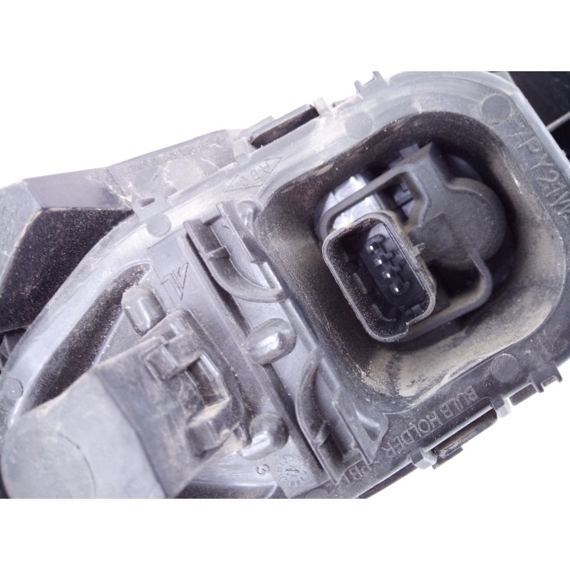 Recambio de piloto trasero derecho para renault clio iv dynamique referencia OEM IAM 26550631R  E1-A1-31-2