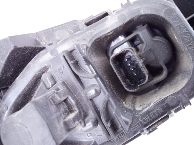 Recambio de piloto trasero derecho para renault clio iv dynamique referencia OEM IAM 26550631R  E1-A1-31-2