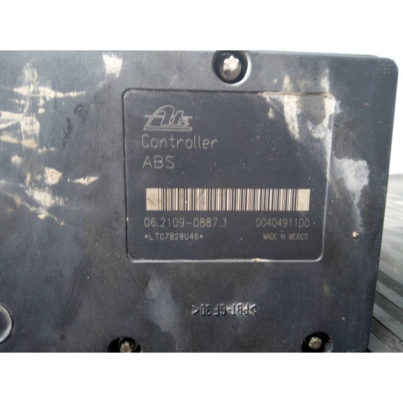 Recambio de abs para nissan pathfinder (r51) 2.5 dci se referencia OEM IAM 47660EB33A 00404911D0 P3-A8-5-3