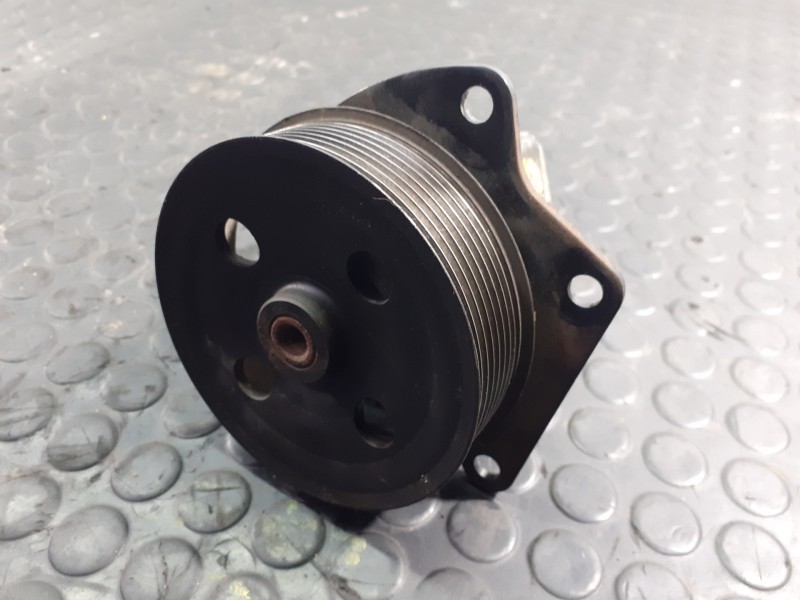 Recambio de bomba direccion para land rover discovery v6 td hse referencia OEM IAM QVB500660 B4911045303 P3-B4-28-4