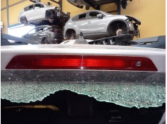 LUZ CENTRAL DE FRENO 