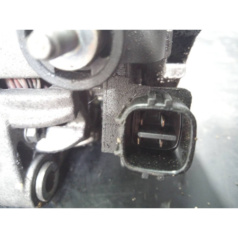 Recambio de alternador para toyota hilux (kun) double cab 4x4 referencia OEM IAM 0124315033 2706001060C P3-B5-13-3
