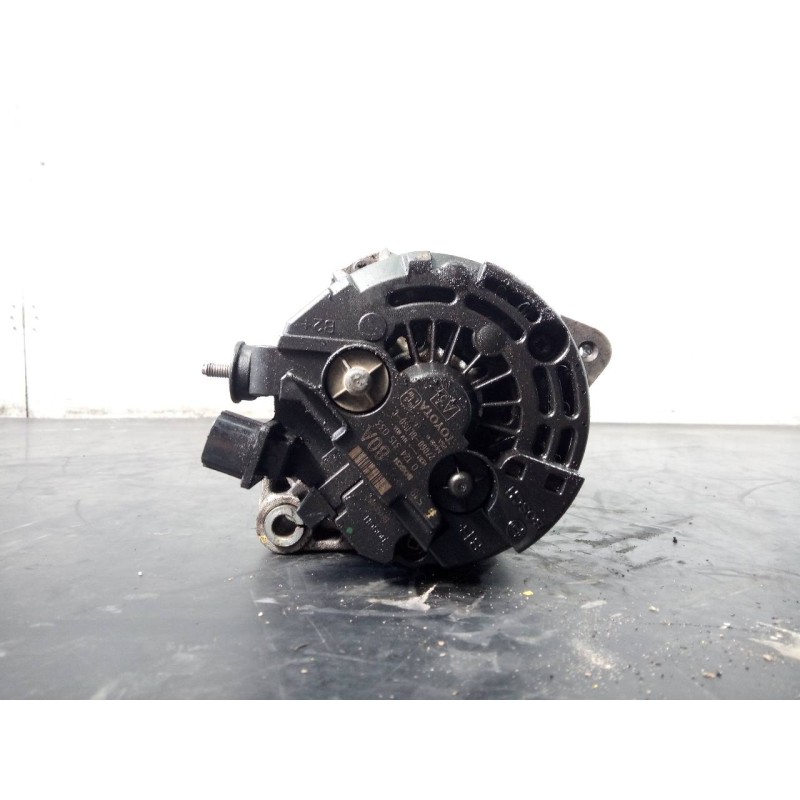 Recambio de alternador para toyota hilux (kun) double cab 4x4 referencia OEM IAM 0124315033 2706001060C P3-B5-13-3