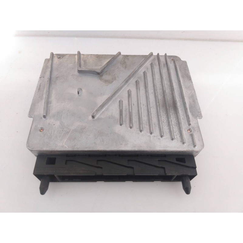 Recambio de centralita motor uce para volvo s60 berlina 2.4 (125kw) referencia OEM IAM 08627471A  E3-B5-43-3