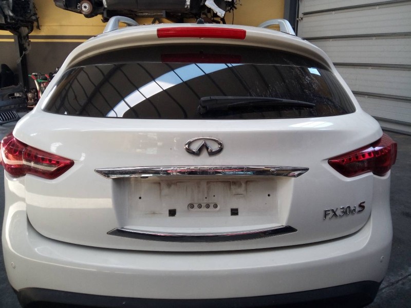 Recambio de porton trasero para infiniti fx fx30d s referencia OEM IAM   