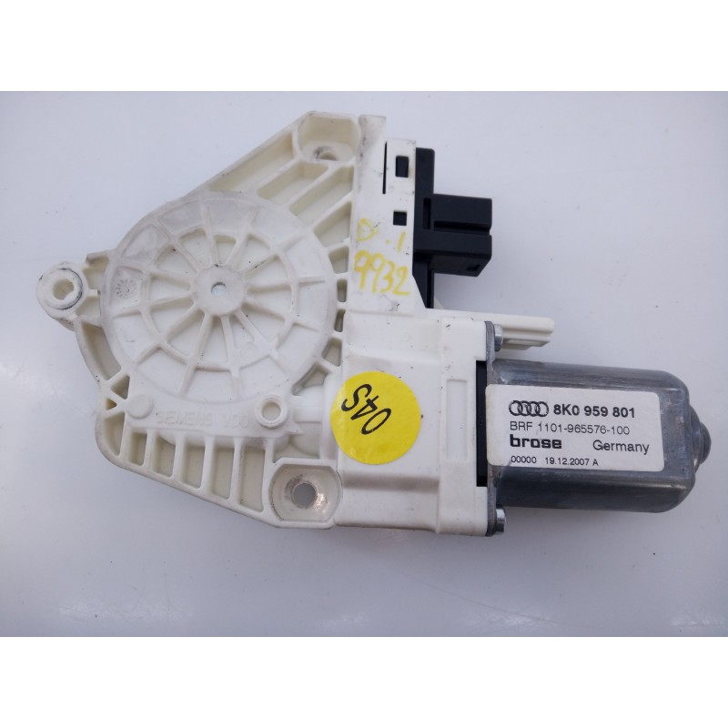Recambio de motor elevalunas delantero izquierdo para audi a4 ber. (b8) s line sportpaket / plus referencia OEM IAM 8K0959801  E