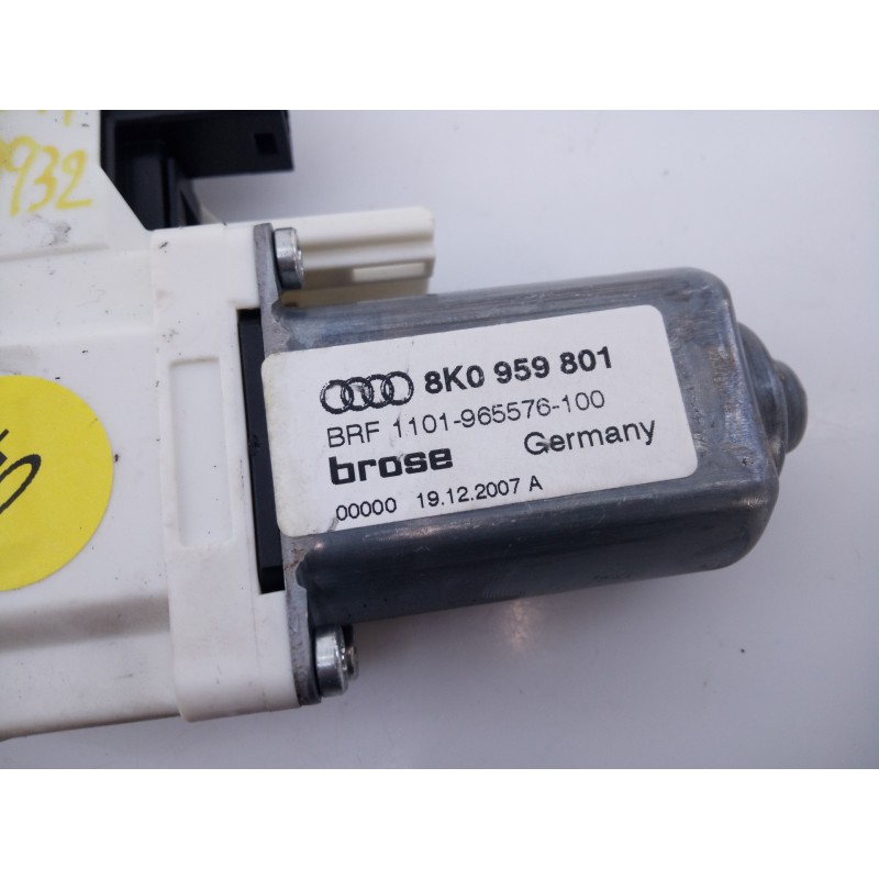 Recambio de motor elevalunas delantero izquierdo para audi a4 ber. (b8) s line sportpaket / plus referencia OEM IAM 8K0959801  E