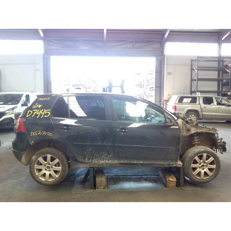 volkswagen golf v berlina (1k1) del año 1999