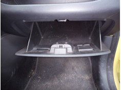 Recambio de guantera para renault clio iv dynamique referencia OEM IAM    2
