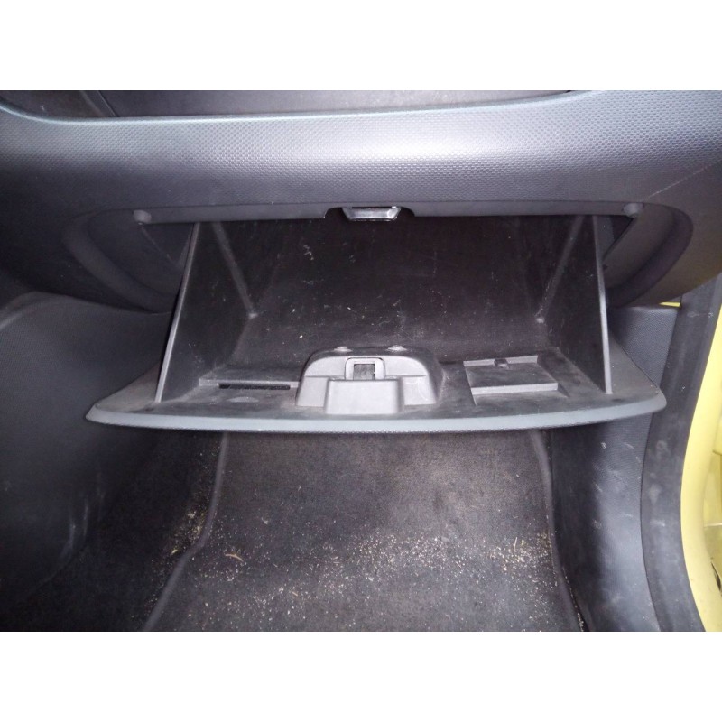 Recambio de guantera para renault clio iv dynamique referencia OEM IAM   