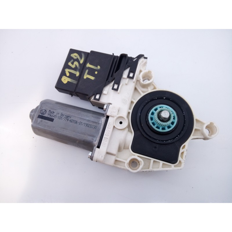 Recambio de motor elevalunas trasero izquierdo para volkswagen touran (1t2) advance referencia OEM IAM 5K0959703A  E1-B6-35-2