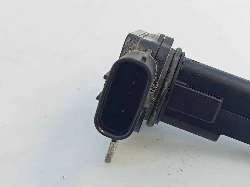 Recambio de caudalimetro para toyota hilux (kun) double cab 4x4 referencia OEM IAM 2220430020 1974005270 