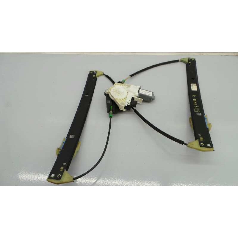 Recambio de elevalunas delantero derecho para audi a4 ber. (b8) básico referencia OEM IAM 8K0837462  E1-B6-10-2