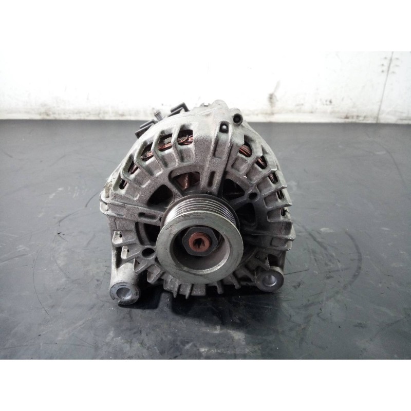Recambio de alternador para bmw serie 1 coupe (e82) 118d referencia OEM IAM 7802261  P3-B6-9-1