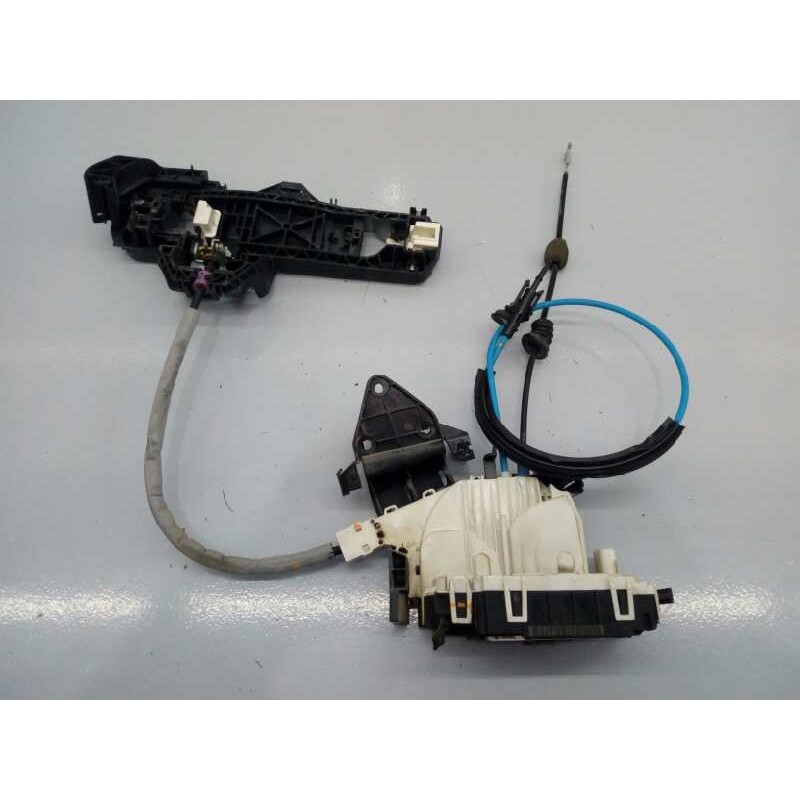 Recambio de cerradura puerta trasera izquierda para mercedes-benz clase c (w204) berlina c 220 cdi (204.008) referencia OEM IAM 