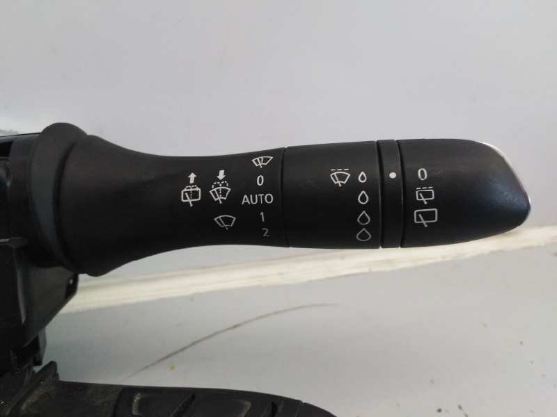 Recambio de mando limpia para renault kadjar business 4x4 referencia OEM IAM 255678341RA  E2-A1-42-7