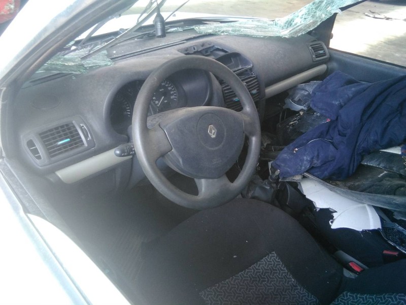 renault clio ii fase ii (b/cb0) del año 2003