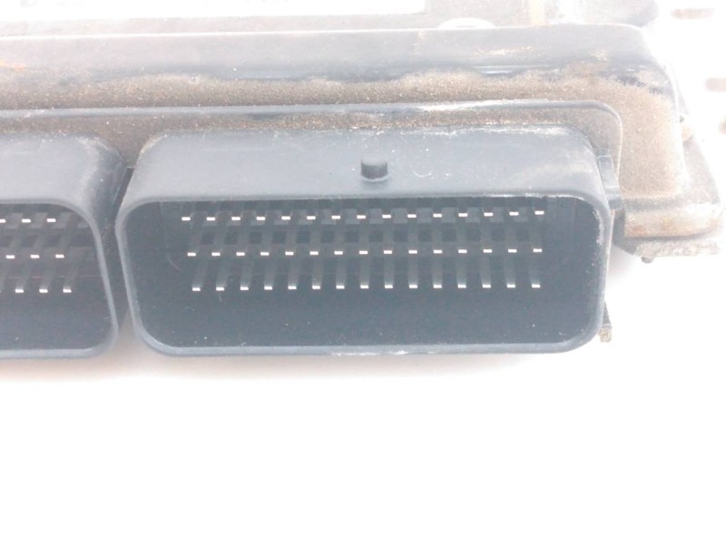 Recambio de centralita motor uce para daewoo lacetti cdx referencia OEM IAM 96422396 5WY1E03F E3-A5-14-4