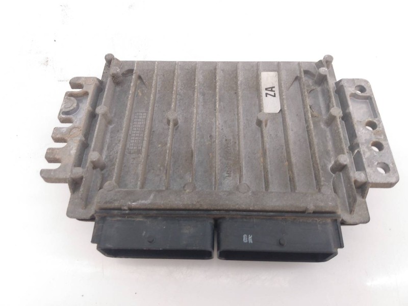 Recambio de centralita motor uce para daewoo lacetti cdx referencia OEM IAM 96422396 5WY1E03F E3-A5-14-4