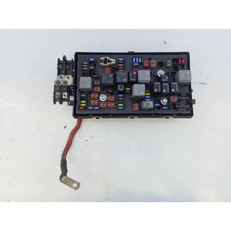 Recambio de caja reles / fusibles para opel insignia berlina cosmo referencia OEM IAM 1334347901  E3-A5-39-1