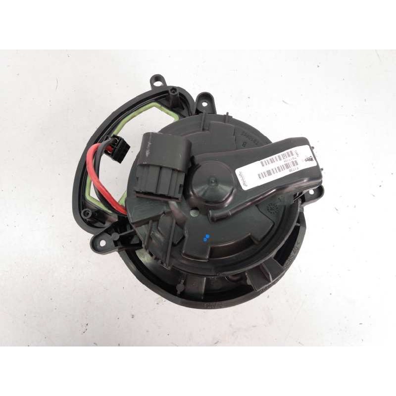 Recambio de ventilador calefaccion para renault kadjar business 4x4 referencia OEM IAM F1738 T911738 E1-A1-19-1