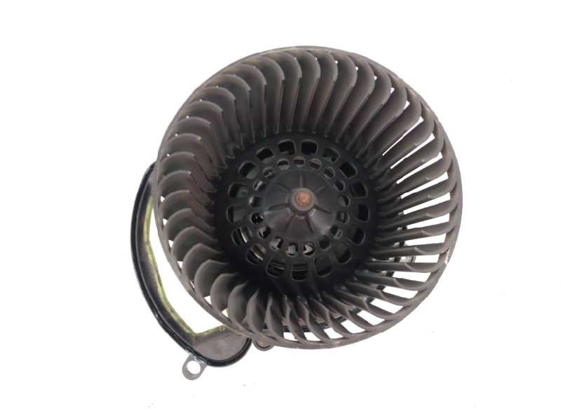 Recambio de ventilador calefaccion para renault kadjar business 4x4 referencia OEM IAM F1738 T911738 E1-A1-19-1