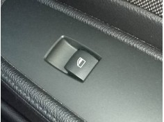 MANDO ELEVALUNAS DELANTERO DERECHO 