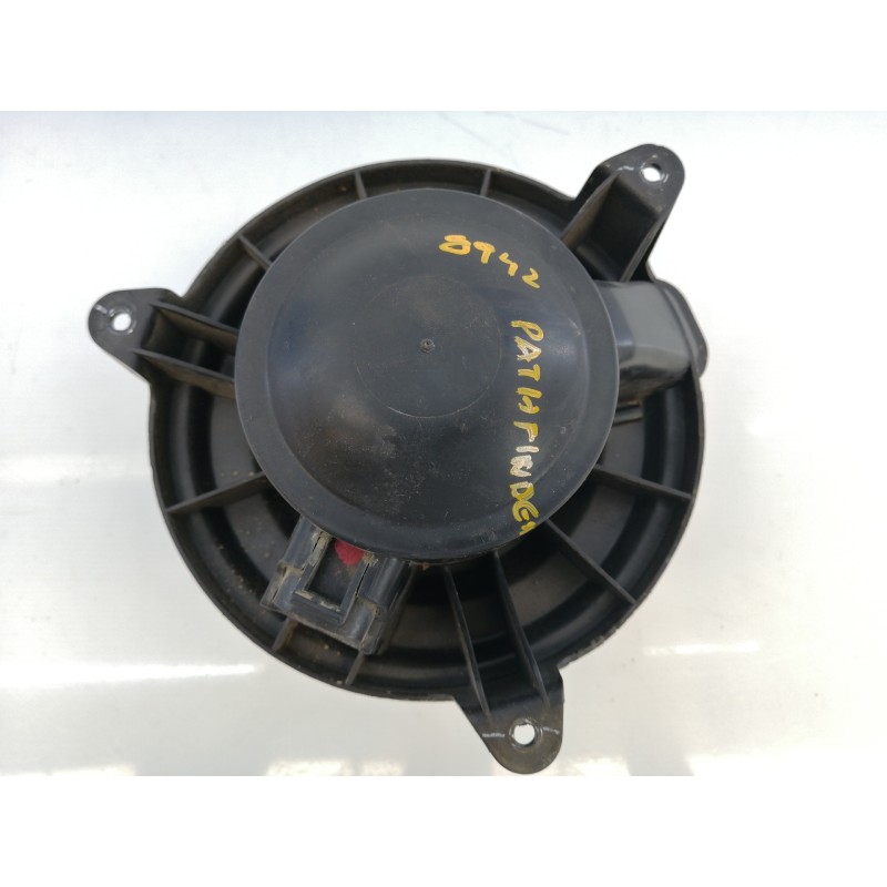 Recambio de ventilador calefaccion para nissan pathfinder (r51) 2.5 dci se referencia OEM IAM 5NEH19805AL  E3-B4-4-4