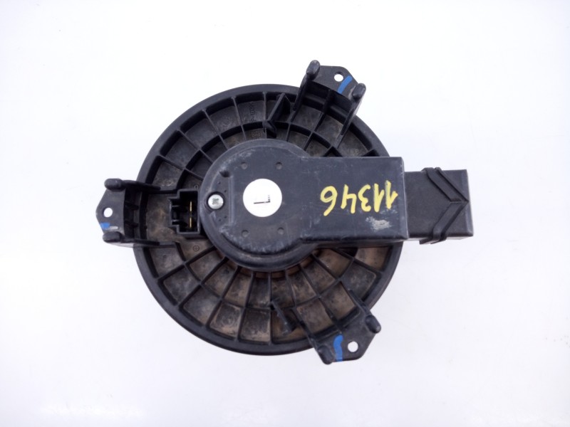 Recambio de ventilador calefaccion para toyota hilux (kun) double cab 4x4 referencia OEM IAM 213382501  E2-B4-54-2