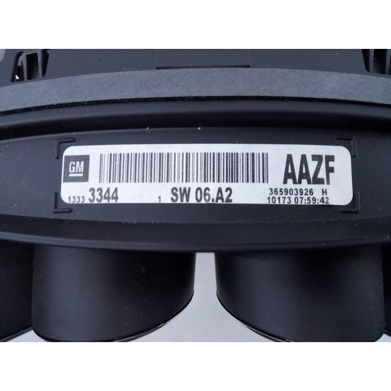 Recambio de cuadro instrumentos para opel insignia berlina cosmo referencia OEM IAM 13333344  E3-A5-29-3