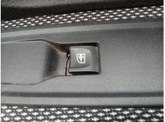 MANDO ELEVALUNAS DELANTERO DERECHO 