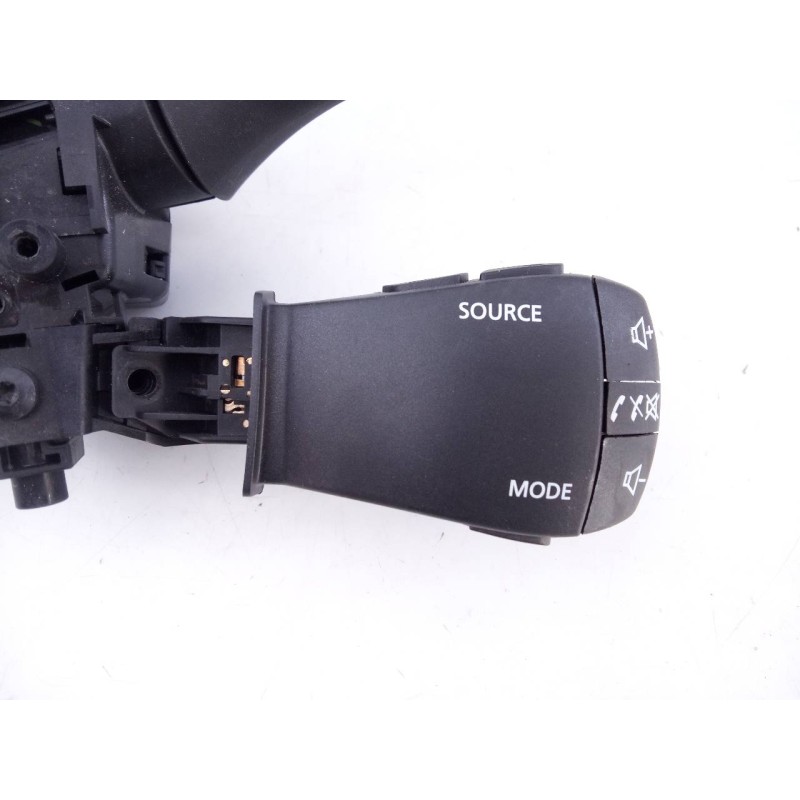 Recambio de mando intermitentes para dacia sandero iii referencia OEM IAM 255670975R 1050838801 E2-A1-23-3