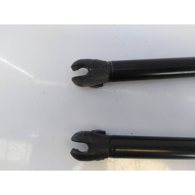 Recambio de amortiguadores maletero / porton para nissan pathfinder (r50) referencia OEM IAM   E2-A4-19-2