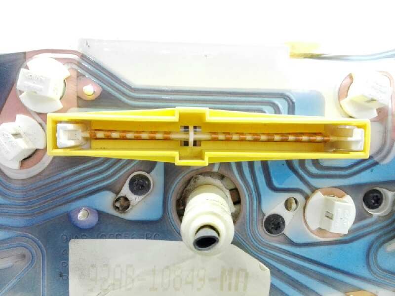 Recambio de cuadro instrumentos para ford escort berlina/turnier bravo lim. referencia OEM IAM   E2-B3-54-2
