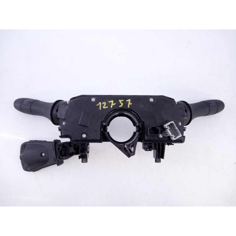Recambio de mando intermitentes para dacia sandero iii referencia OEM IAM 255670975R 1050838801 E2-A1-23-3