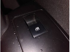 MANDO ELEVALUNAS DELANTERO DERECHO 