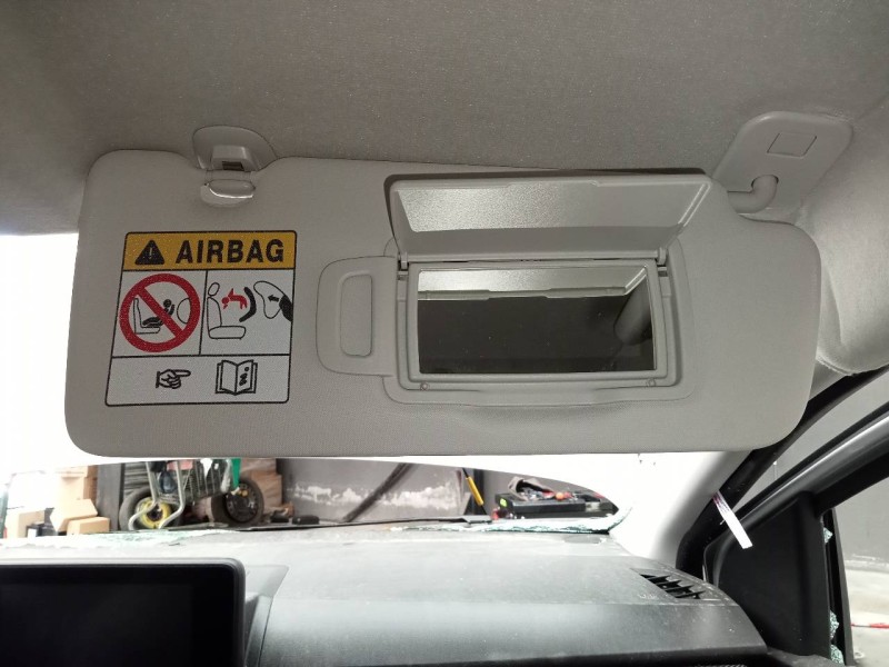 Recambio de parasol derecho para dacia sandero iii referencia OEM IAM   