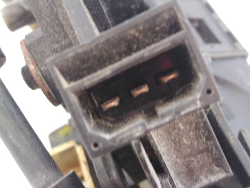 Recambio de cerradura maletero / porton para audi a6 avant (4b5) referencia OEM IAM   E1-B6-36-2